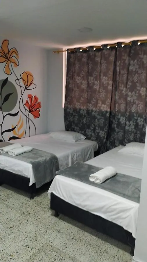 Transformation Hostel Medellin Guest house