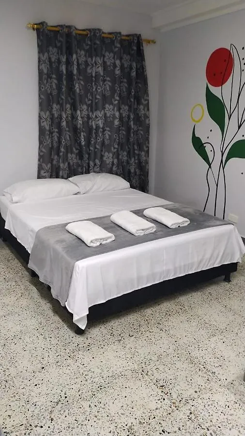 Transformation Hostel Medellin Guest house